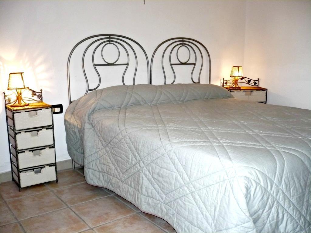 Agriturismo Tenuta Del Morige กาลาโตเน ภายนอก รูปภาพ