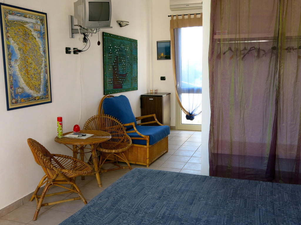 Agriturismo Tenuta Del Morige กาลาโตเน ภายนอก รูปภาพ
